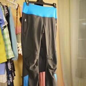 LULULEMON Bold in the Cold straight leg joggers pants size 2